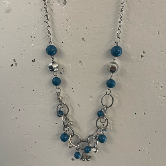 Blue and Silvertone Necklace - Picture 2 of 3
